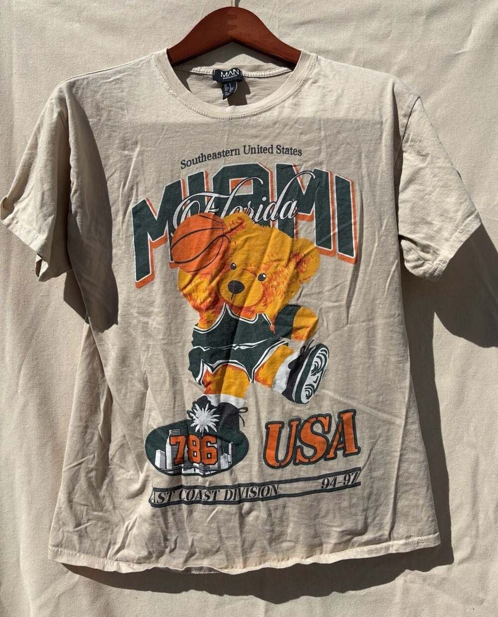 boohooMAN Oversized Varsity Teddy Graphic T-shirt